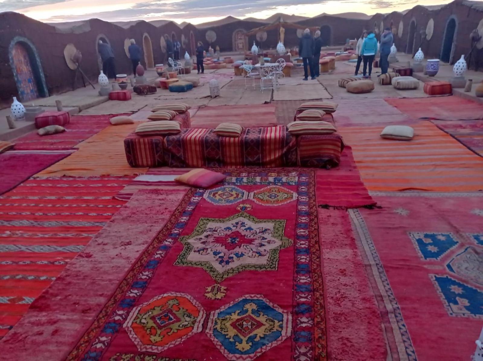 Desert Bivouac Mhamid Luaran gambar