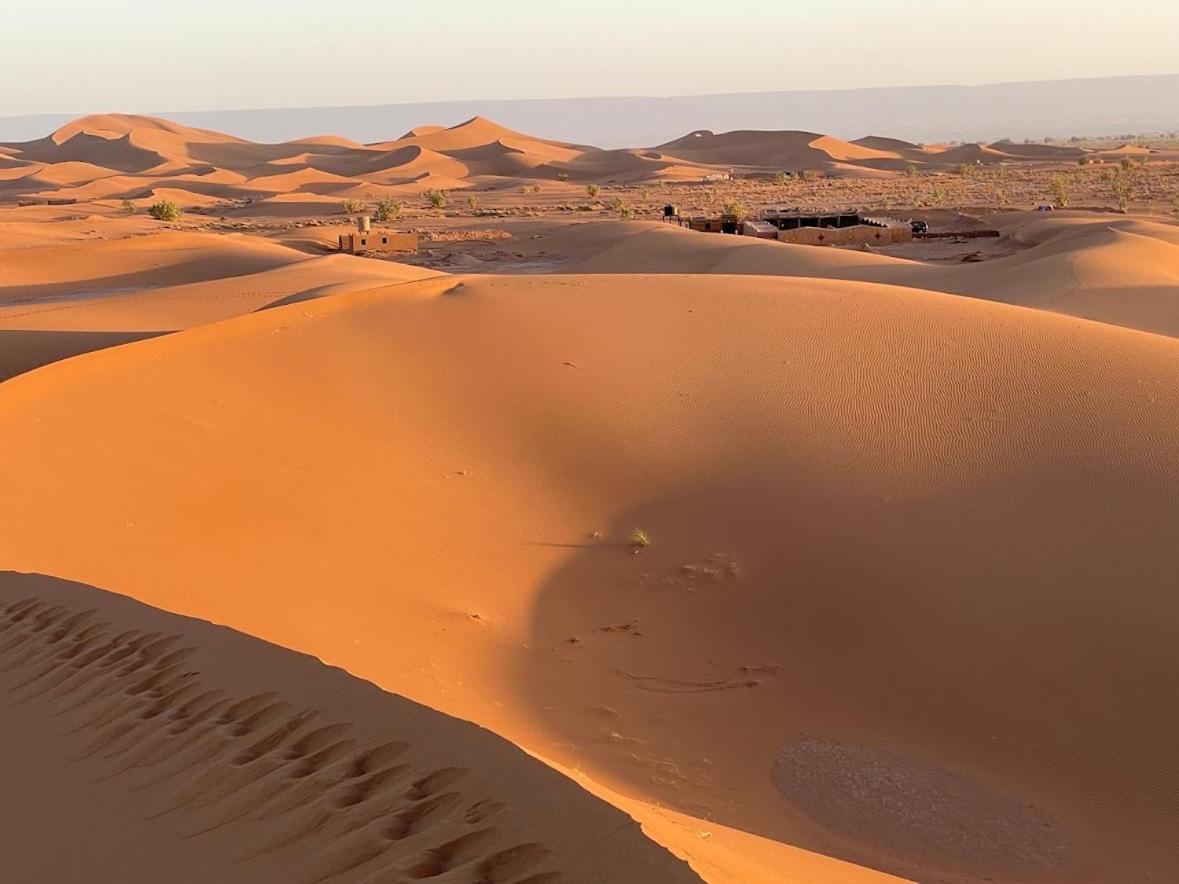 Desert Bivouac Mhamid Luaran gambar